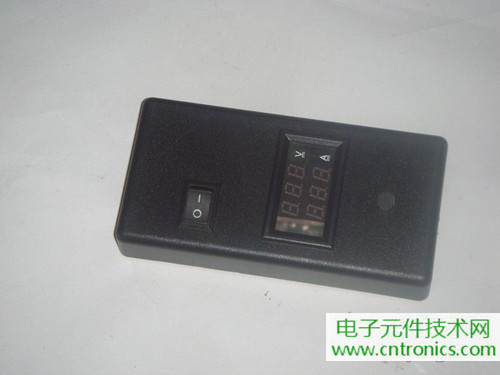 DIY：簡單自制可調移動電源