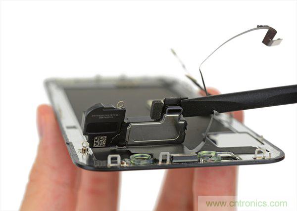 蘋果iPhone X iFixit拆解報告：雙層主板+雙單元電池