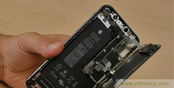 拆解iPhone XS：發現7納米工藝的奧秘